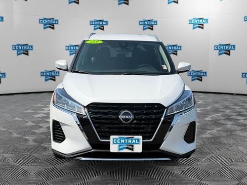 Used 2023 Nissan Kicks SV FWD image 8