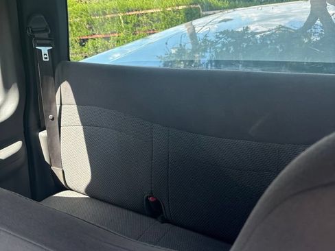 Used 2000 Ford F150 XLT RWD image 3