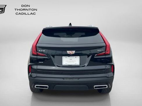 Used 2024 Cadillac XT4 Premium Luxury w/ Technology Package AWD/4WD image 6