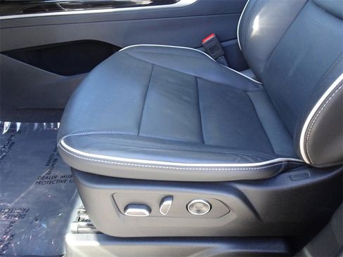 Certified 2025 Cadillac Escalade Premium Luxury w/ LPO, Floor Liner Package image 10