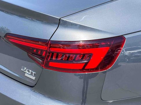 Used 2018 Audi A4 2.0T Ultra Premium Plus w/ Premium Plus Package FWD image 8