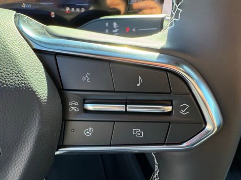 New 2026 Chevrolet Equinox EV LT image 25