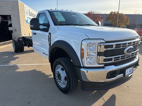 Used 2024 Ford F550 2WD Regular Cab Super Duty image 2