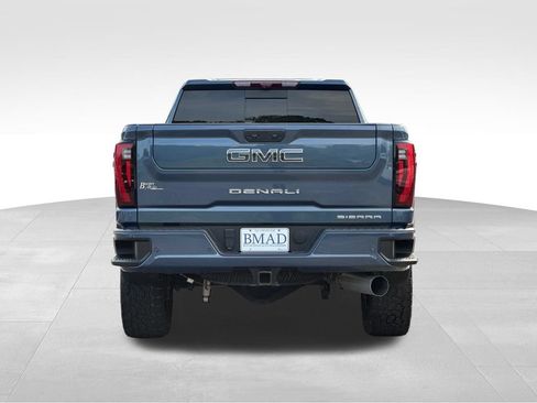 Used 2024 GMC Sierra 2500 Denali Ultimate AWD/4WD image 12