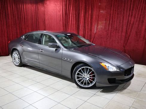 Used 2015 Maserati Quattroporte S Q4 AWD/4WD image 2