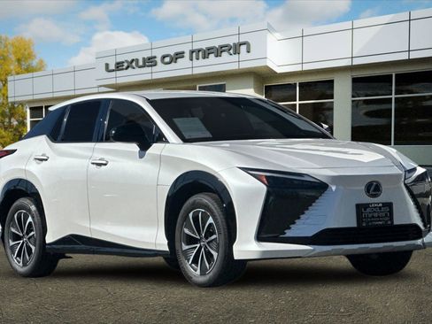 Used 2025 Lexus RZ 300e w/ Accessory Package (2T) image 7