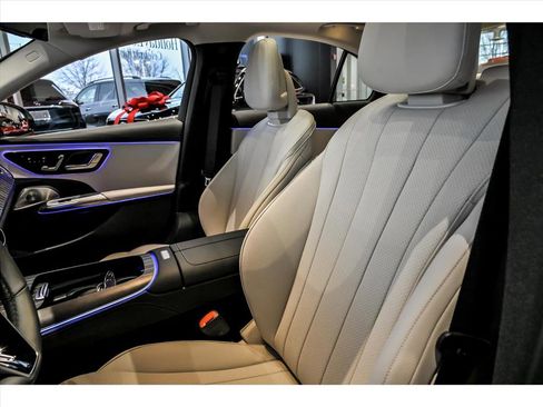New 2026 Mercedes-Benz E 450 4MATIC Sedan image 7