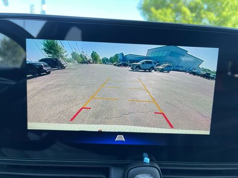 Used 2024 Chevrolet Trax RS w/ Driver Confidence Package FWD image 10