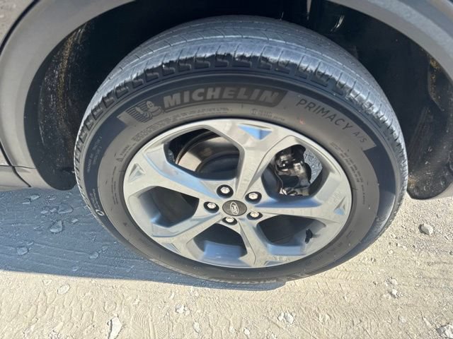 Used 2025 Ford Escape ST-Line AWD/4WD image 10