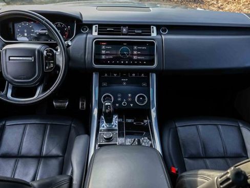 Used 2021 Land Rover Range Rover Sport HSE Silver Edition image 21