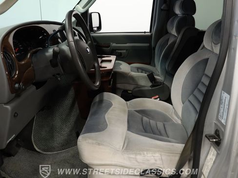 Used 2006 Ford E-150 and Econoline 150 image 34