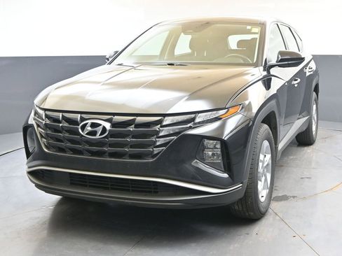 Certified 2024 Hyundai Tucson SE AWD/4WD image 1