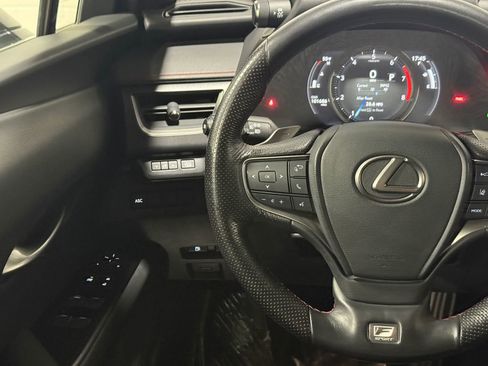 Used 2019 Lexus UX 200 F Sport w/ F Sport Premium Package FWD image 30