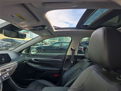 Used 2021 Hyundai Sonata Limited FWD image 24
