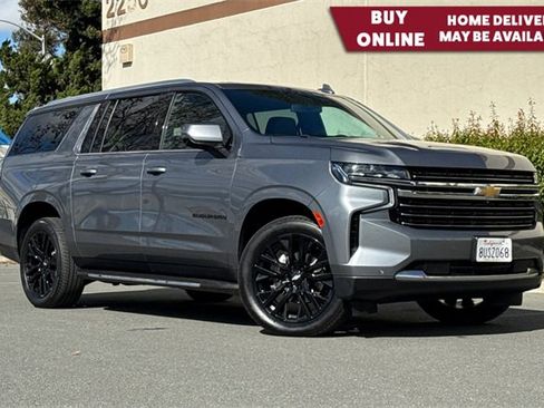 Used 2021 Chevrolet Suburban LT w/ LT Signature Package image 1
