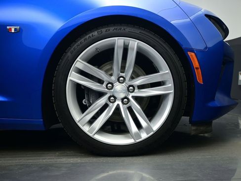 Used 2018 Chevrolet Camaro SS image 47