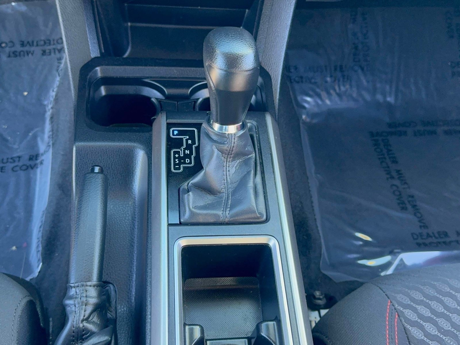 Certified 2023 Toyota Tacoma SR5 AWD/4WD image 25