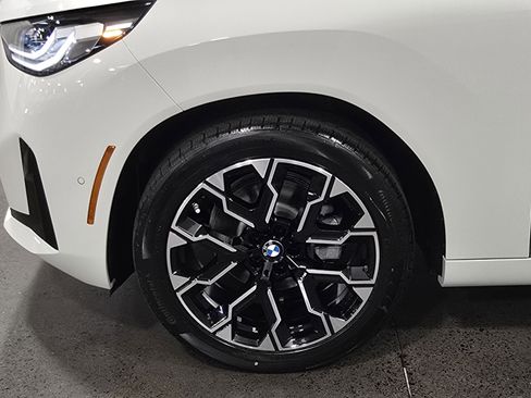 Used 2026 BMW X3 xDrive30 w/ M Sport Package image 10