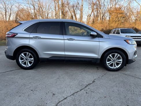 Used 2019 Ford Edge SEL w/ Equipment Group 201A image 8