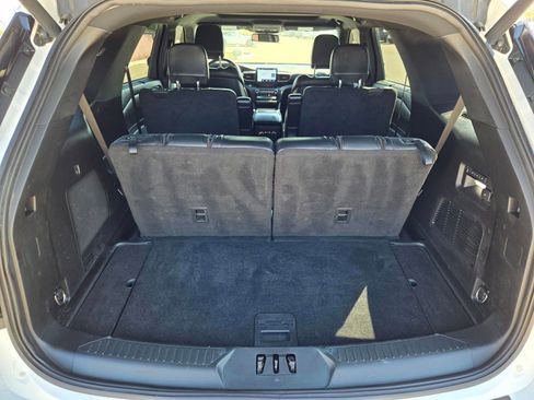 Used 2020 Ford Explorer ST image 20