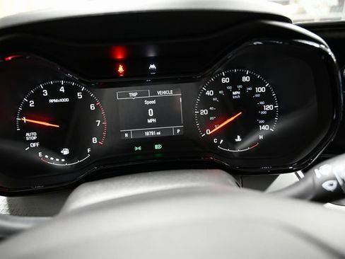 Used 2024 Chevrolet Trax LS w/ LS Convenience Package image 27