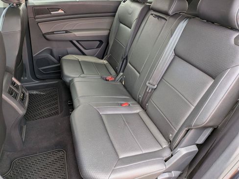 Used 2023 Volkswagen Atlas SEL AWD/4WD image 47