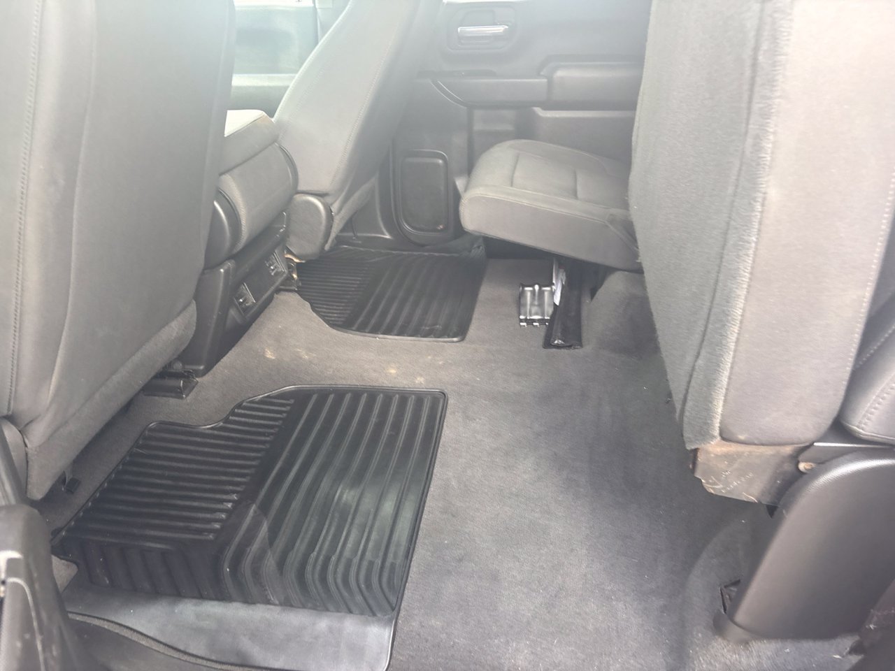 Used 2024 Chevrolet Silverado 2500 Custom AWD/4WD image 17