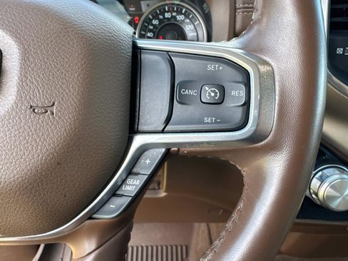 Certified 2022 RAM 1500 Laramie image 29