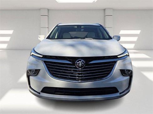 Used 2023 Buick Enclave Premium image 8