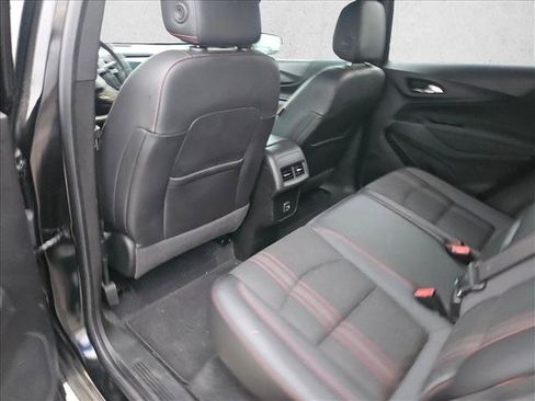Used 2022 Chevrolet Equinox RS FWD image 8