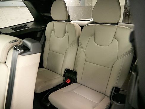 New 2026 Volvo XC90 B6 Plus w/ Protection Package AWD/4WD image 21