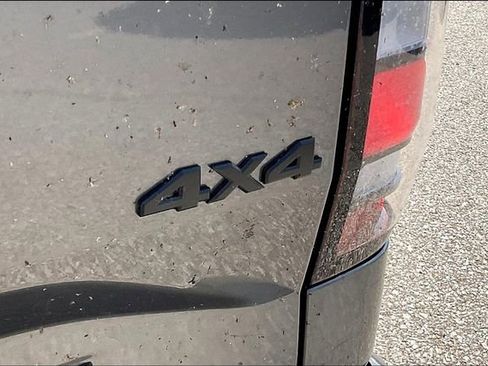 New 2026 Nissan Frontier SV w/ Tow Package image 8