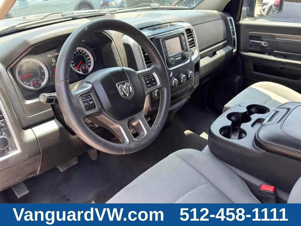 Used 2024 RAM 1500 Classic SLT AWD/4WD image 15