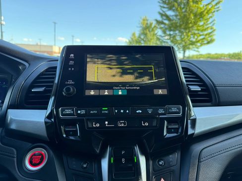 Used 2018 Honda Odyssey EX-L image 41