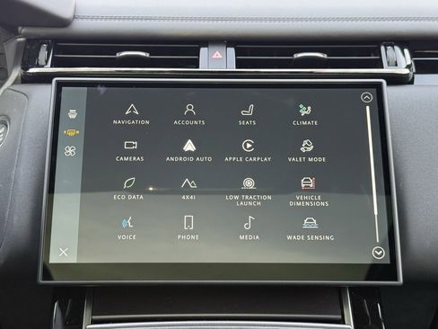 Certified 2026 Land Rover Range Rover Velar Dynamic SE image 25