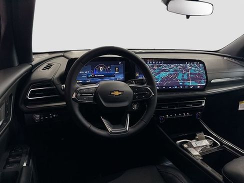 New 2026 Chevrolet Traverse LT w/ LPO, Floor Liner Package image 23