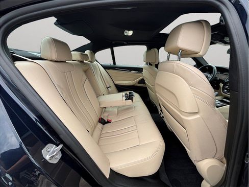 Used 2018 BMW 540i xDrive w/ Premium Package AWD/4WD image 45