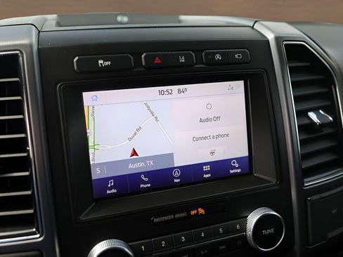 Used 2021 Ford Expedition Platinum RWD image 16