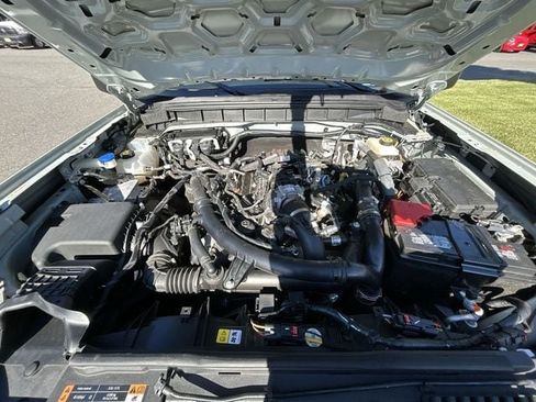 Used 2023 Ford Bronco Black Diamond AWD/4WD image 14