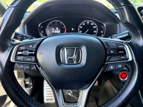 Used 2021 Honda Accord Sport image 11