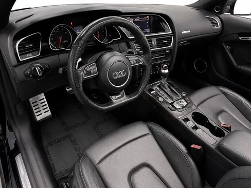 Used 2014 Audi RS 5 Cabriolet AWD/4WD image 11