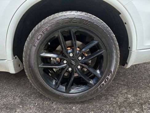Used 2023 Dodge Durango R/T AWD/4WD image 8