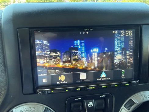 Used 2016 Jeep Wrangler Unlimited Sport w/ Quick Order Package 24S AWD/4WD image 14