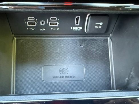 Used 2023 Jeep Grand Cherokee Summit w/ Adv Protech Group IV AWD/4WD image 32