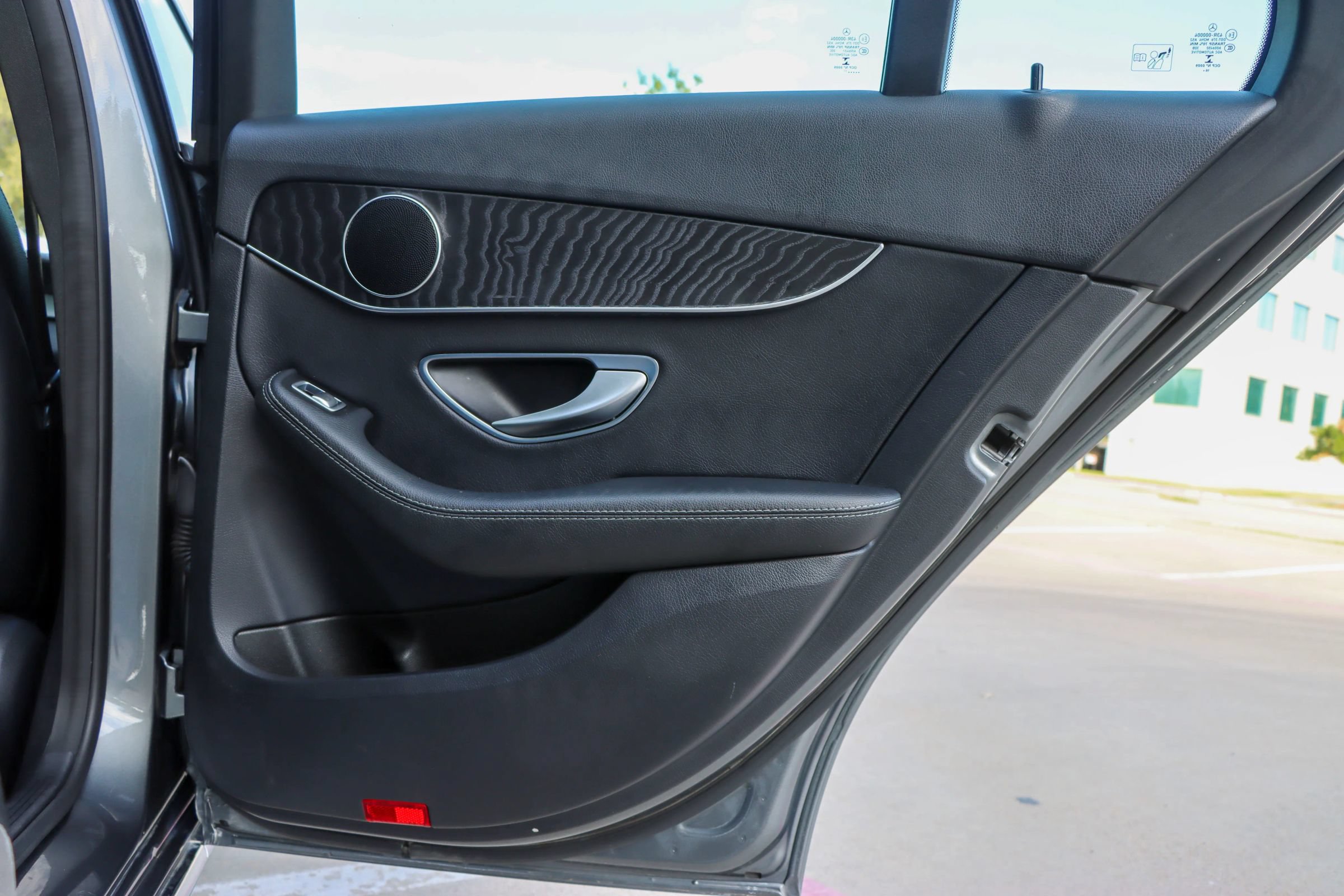 Used 2017 Mercedes-Benz C 300 4MATIC Sedan image 11