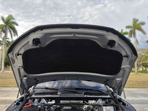 Used 2018 Audi Q5 2.0T Premium w/ Convenience Package image 42