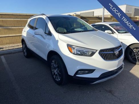 Used 2018 Buick Encore Sport Touring FWD image 5