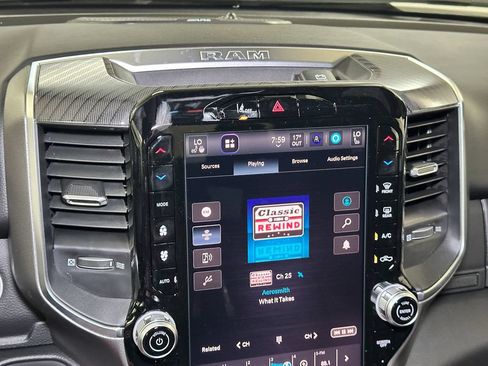 New 2026 RAM 1500 4x4 Crew Cab image 26