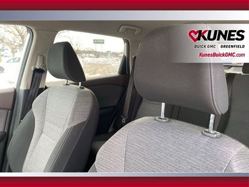 Used 2023 Nissan Rogue SV image 14