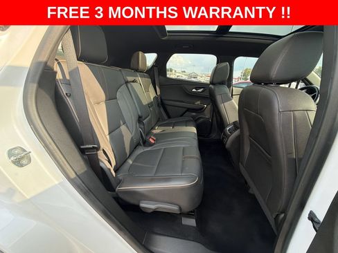 Used 2022 Chevrolet Blazer Premier w/ Enhanced Convenience Package AWD/4WD image 21